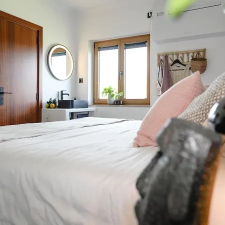 Quinta Maravilhas By Portucasa Vila