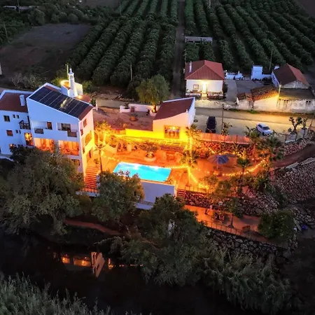 Quinta Maravilhas By Portucasa 别墅